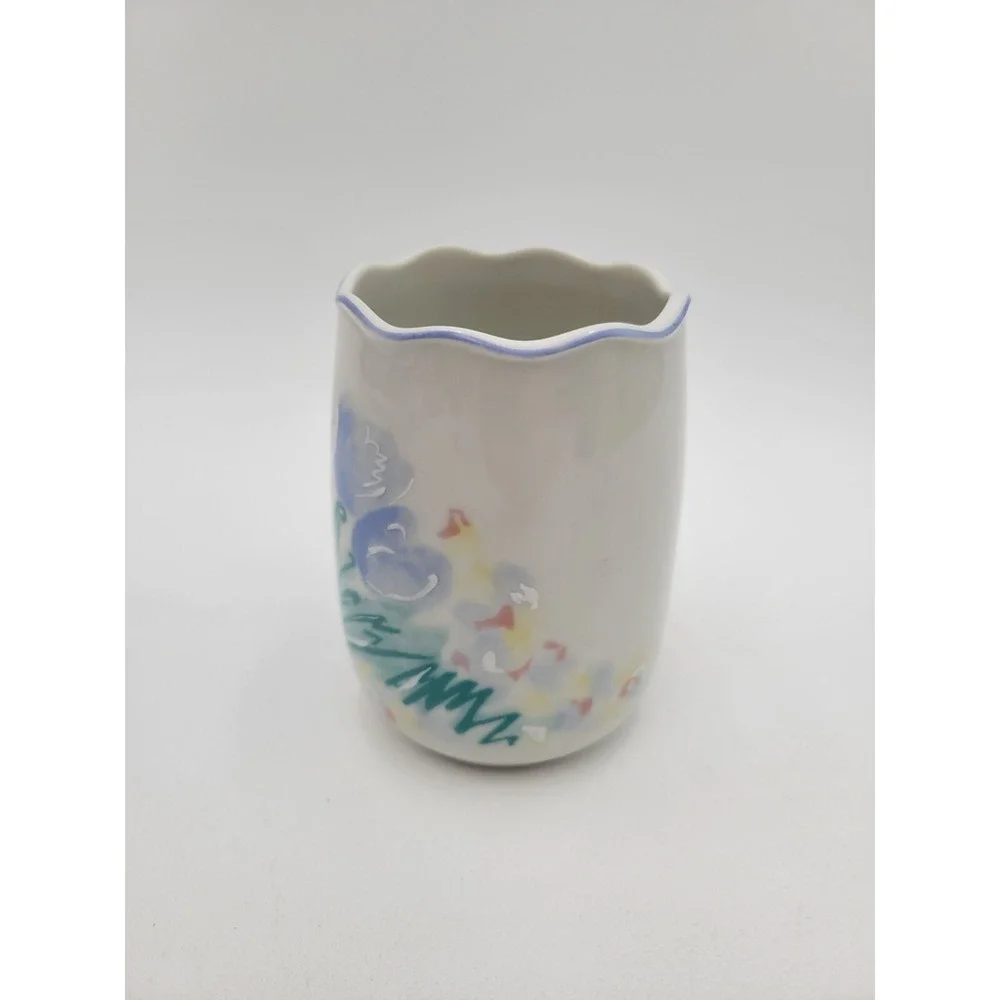Saturday Knight Ltd Tumbler Laurette Japan Blue Flowers Vintage